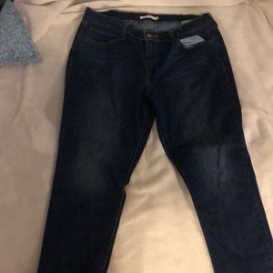 Levi jeans